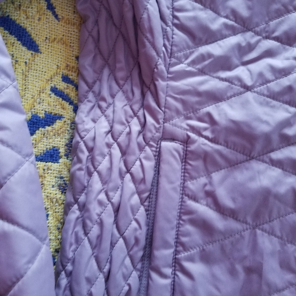 L.L. Bean Quilted Fleece Puffer Jacket - Picture 4 of 8